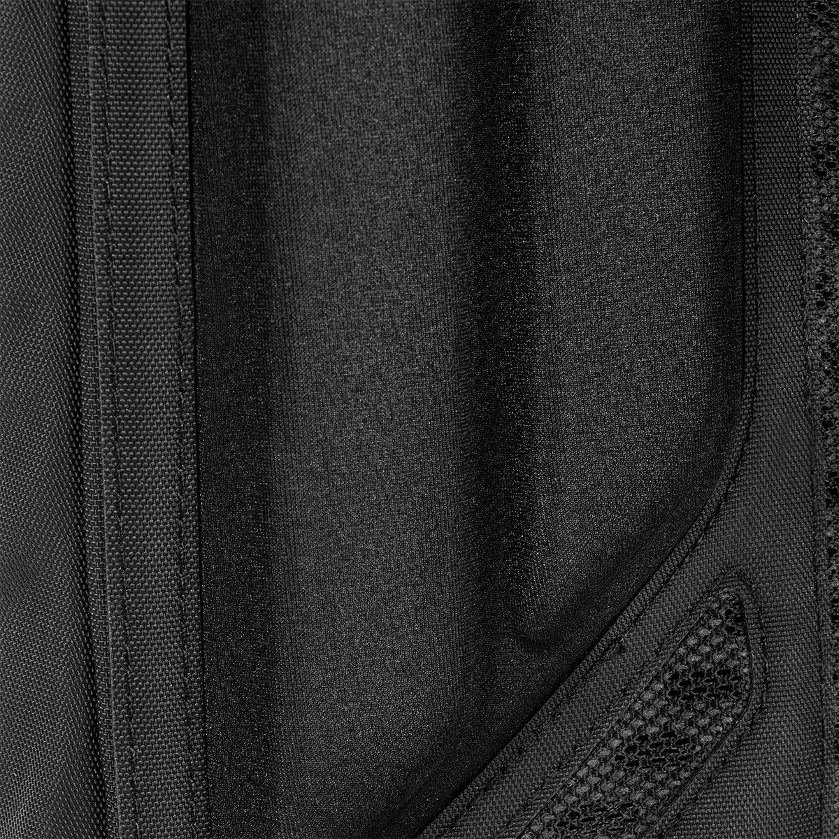 paragon-hydration-pack-z1 Paragon_Black_Texture.png