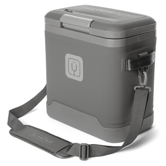 magpack-18-can-s6 magpack_18_graphite_front_strap.png